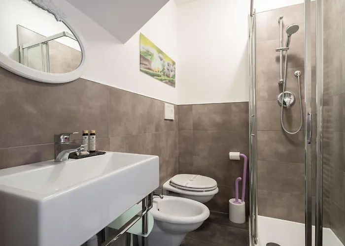 Cera Ca' De La Mandola * Venedik